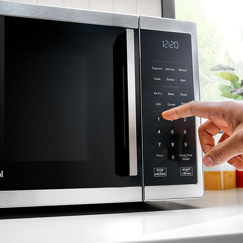 Whirlpool Stainless Steel Countertop Microwave (1 cu. ft.) - WMCS5522RS