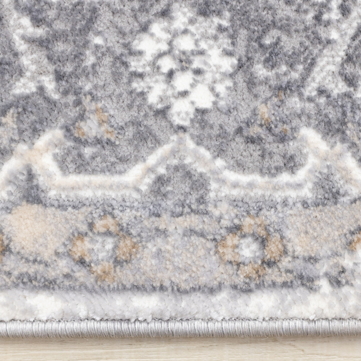 Elegant Traditional Area Rug - 7' X 10' - Grey/Brown