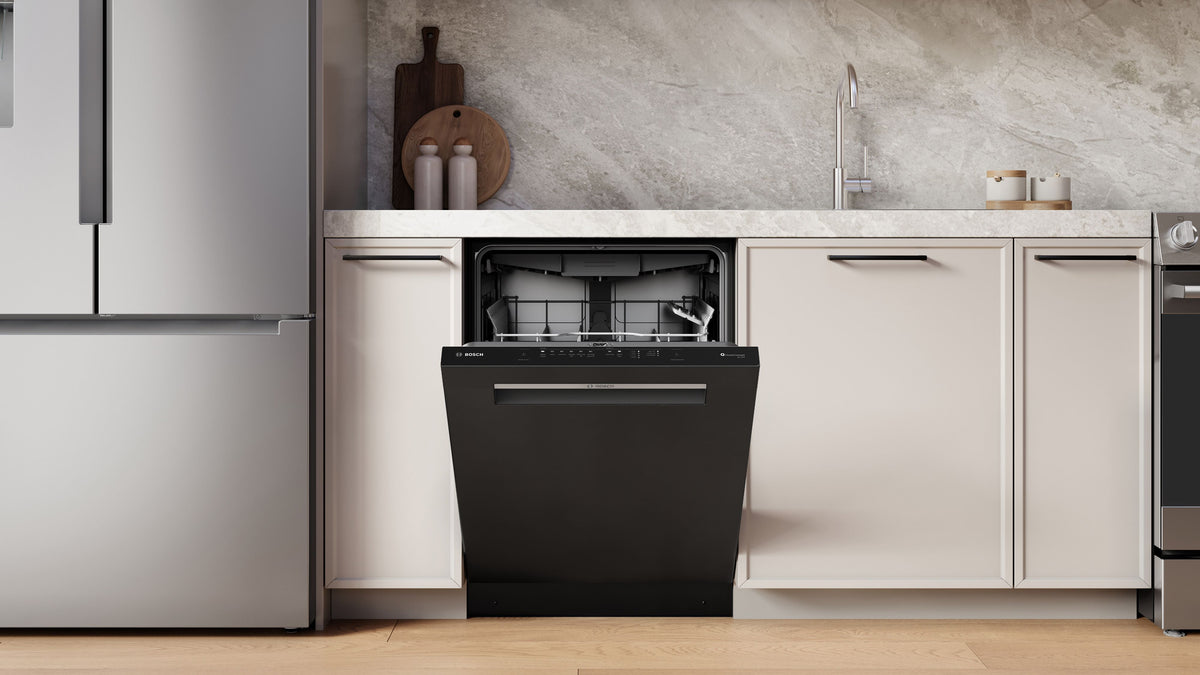 Bosch Black 300 Series 24" Dishwasher with Pocket Handle - SHP53EM6N