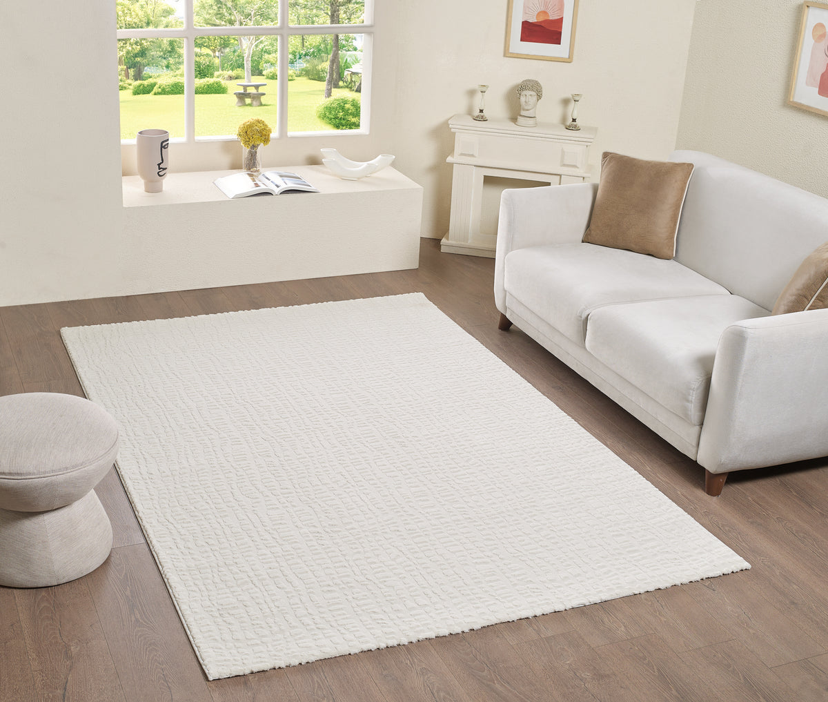 L2 Decor Robini Area Rug 8' x 11' - Cream