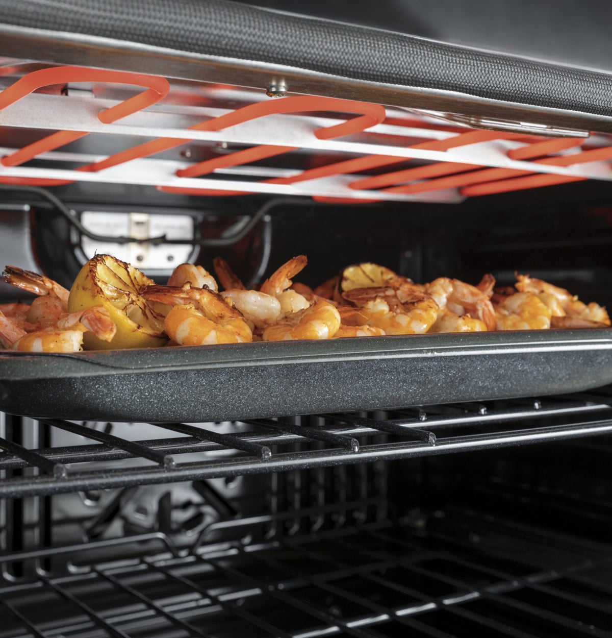 GE Stainless Steel Single Wall Oven (4.3 Cu.Ft.) - JKS3000SNSS