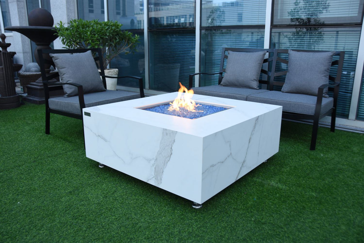 Tambora Marble Porcelain Fire Pit (Elementi) - White / Natural Gas