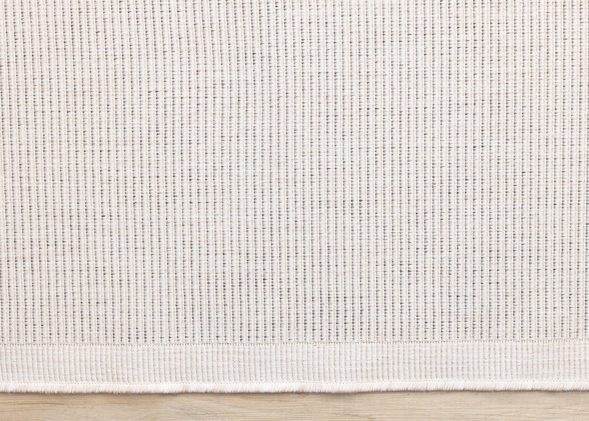 Summer Breeze 5'3" x 7'7" Outdoor Diamond Rug - White, Grey