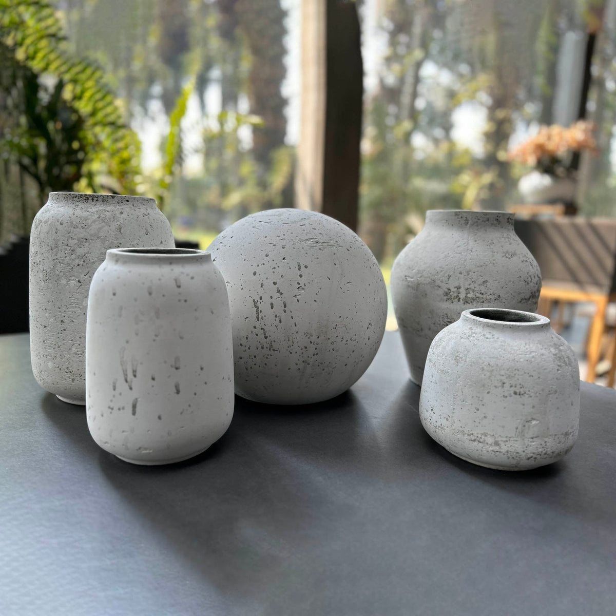 Kolvyr Small Planter - Antique White