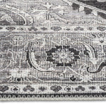 Aura Traditional Rug - 8' x 10' - Black /White