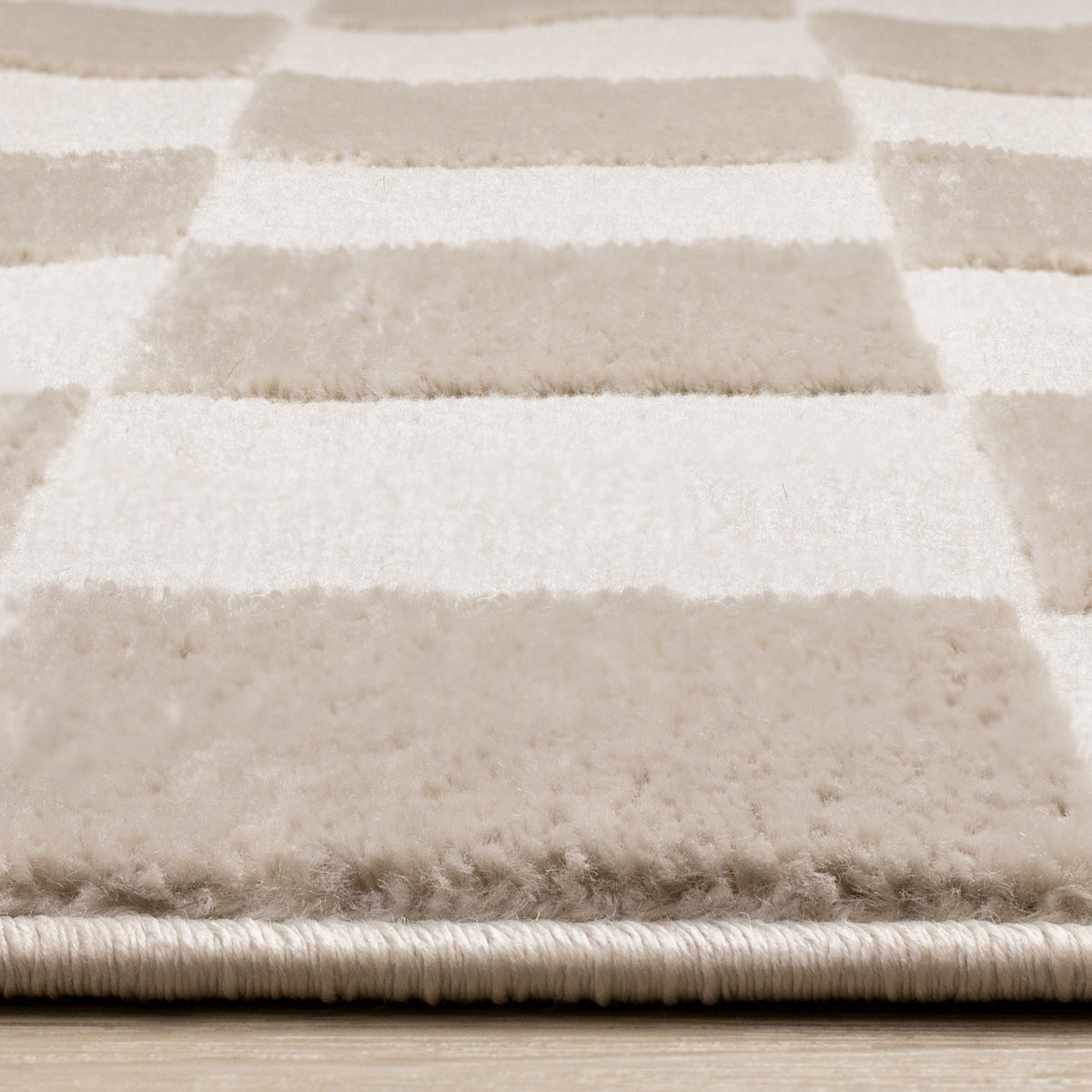 Logan Modern Checkered Area Rug - 5' X 8' - Beige/Cream