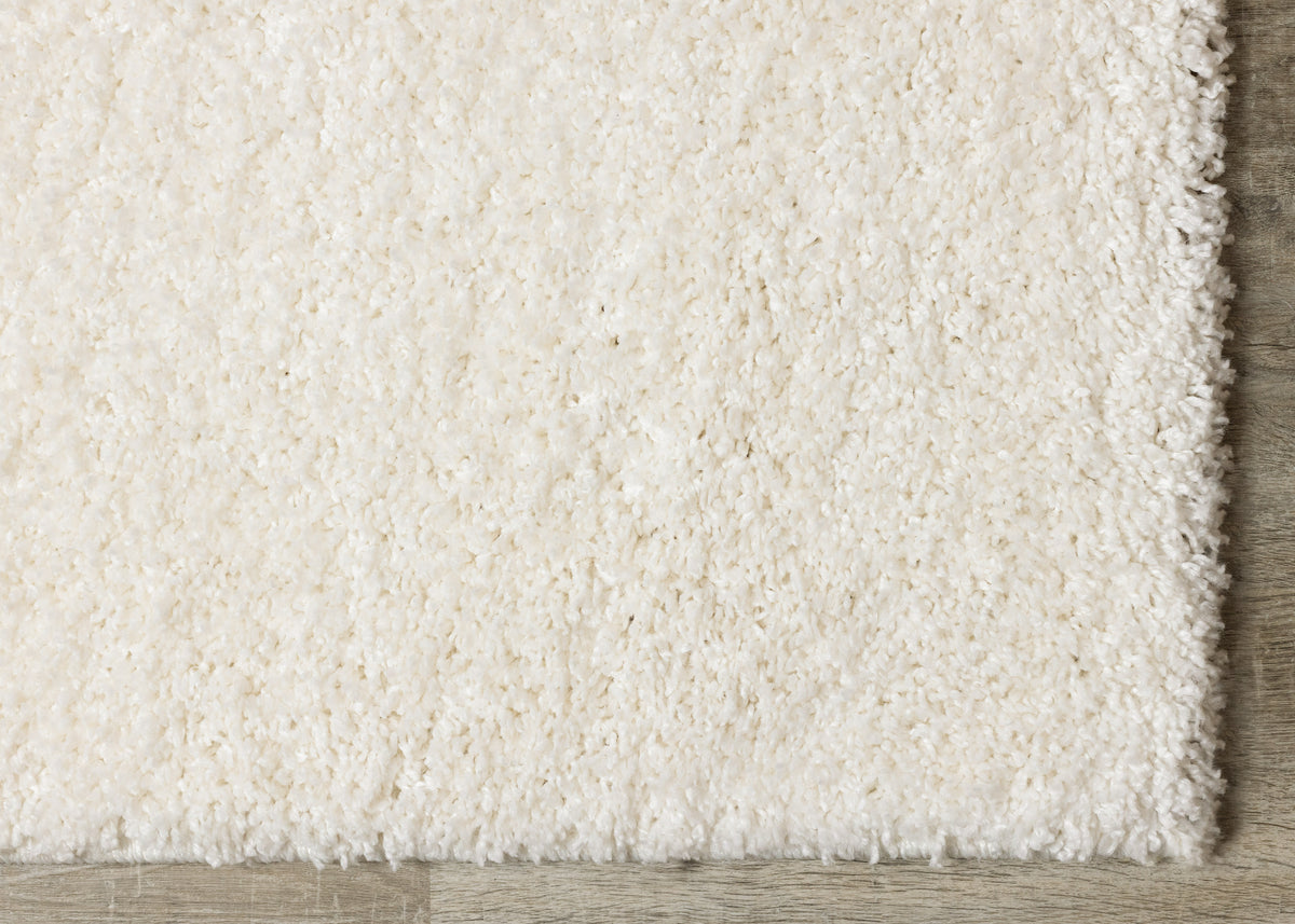 Brio 5'3" x 7'7" Shag Area Rug - Cream