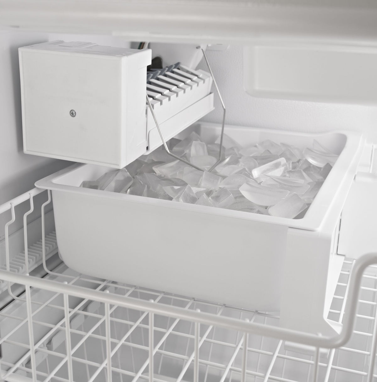 Maytag 32.63" 22.1 Cu. Ft. Fingerprint Resistant Stainless Steel French Door Refrigerator - MRFF5033PZ