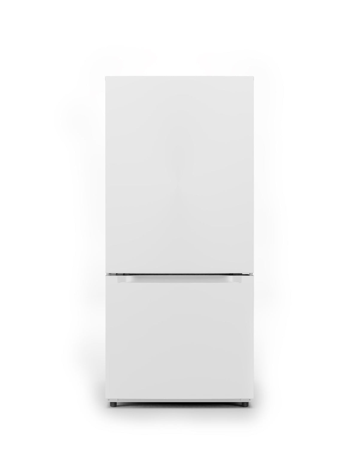 Midea MRB19B7AWW white bottom freezer refrigerator with recessed pocket handles