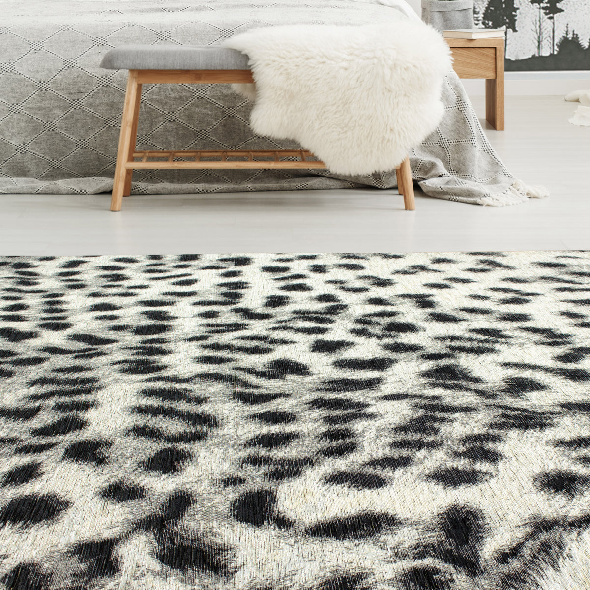 Kathy Leopard Print Area Rug - 5' X 8' - Grey/Black