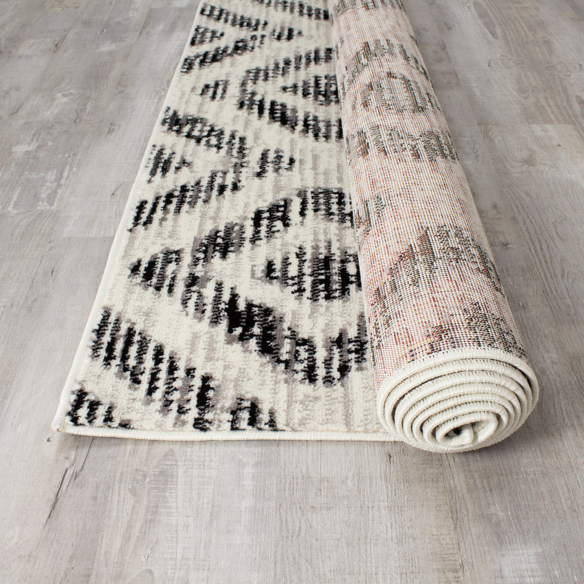 Meridian Diamond Distressed Area Rug - 8' X 11' - Grey